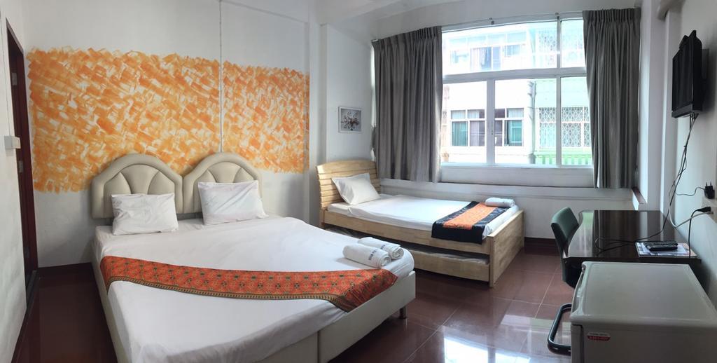 Room For You Bangkok Buitenkant foto