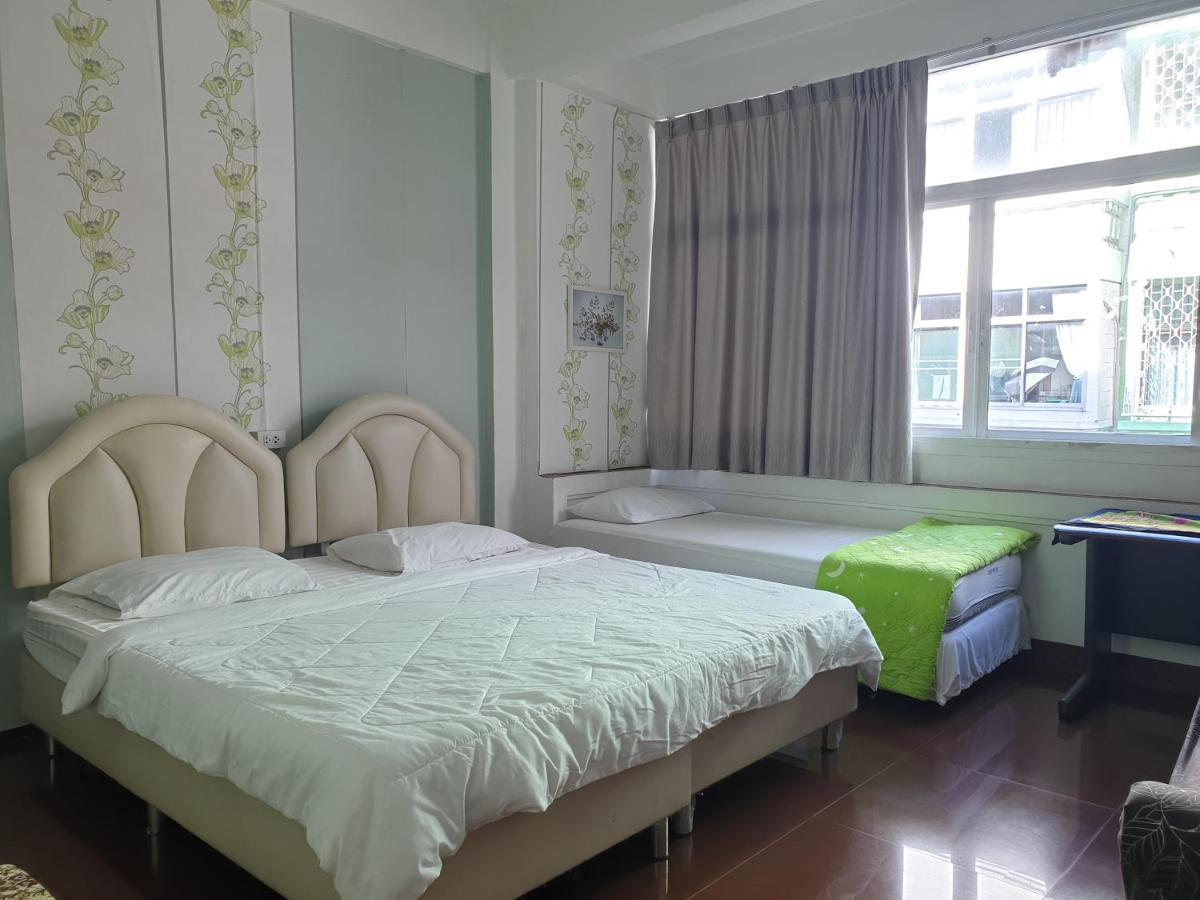 Room For You Bangkok Buitenkant foto